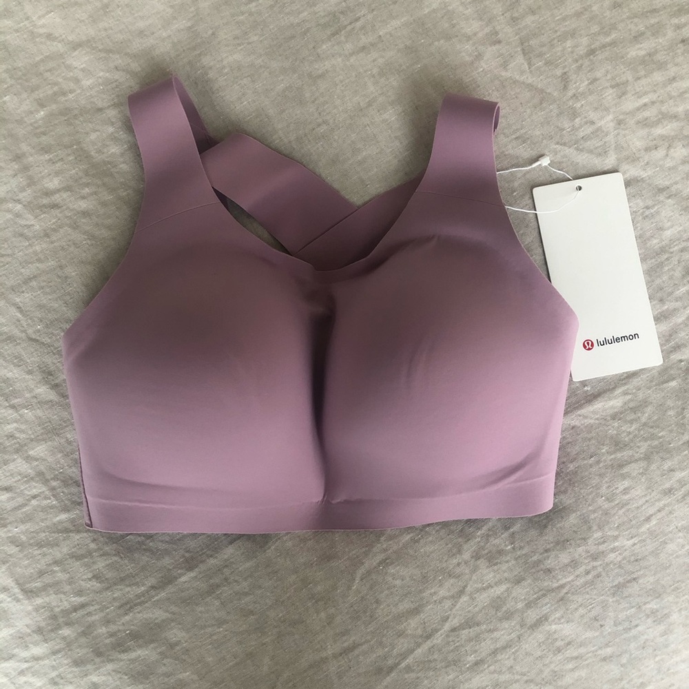 NWT lululemon enlite bra